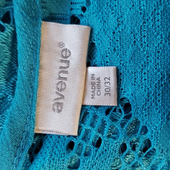 Turquoise Lace Lined Dress - Picture 7 of 8